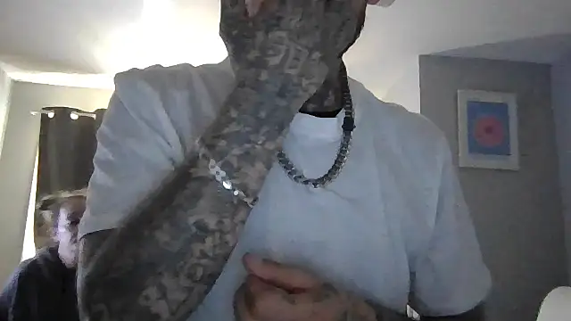 cruz815 online show from 04/07/26, 03:12