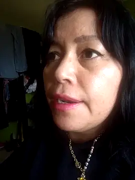 KellyPerlaxxx online show from 04/15/26, 03:52
