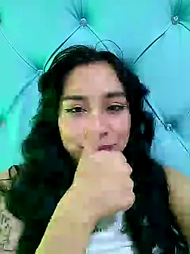 Marce0 online show from 02/02/25, 05:04