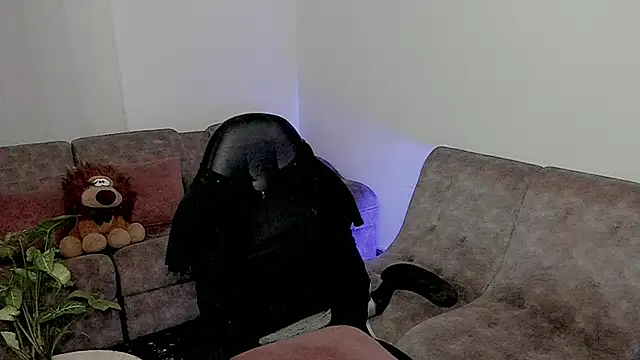 Dylan Milk online show from 10/01/25, 05:24