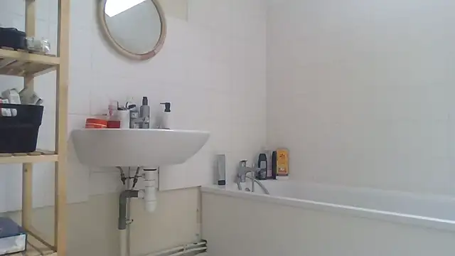 Snapshot of Zer_oki chatting on 03/13/25, 10:36 Zer oki online show from 03/13/25, 10:36