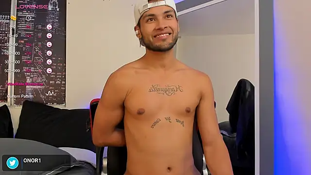 Snapshot of Max_Conor1 chatting on 02/18/25, 05:42 Max Conor1 online show from 02/18/25, 05:42