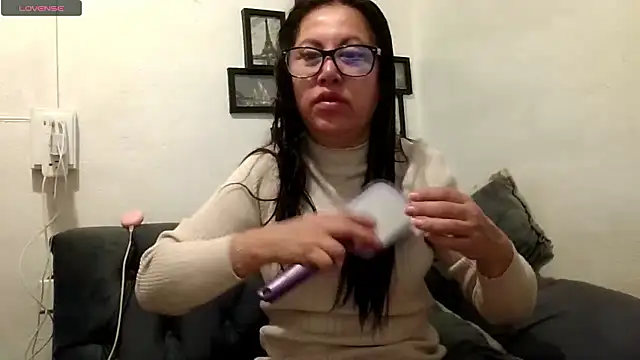 MirandaLatinaLovely online show from 01/15/26, 04:22