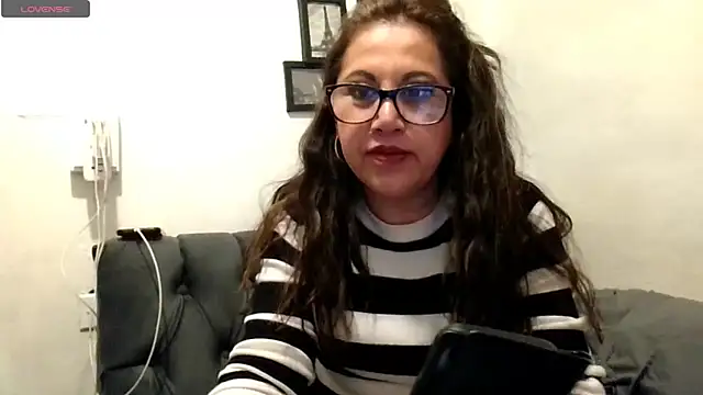 MirandaLatinaLovely online show from 02/10/26, 04:05