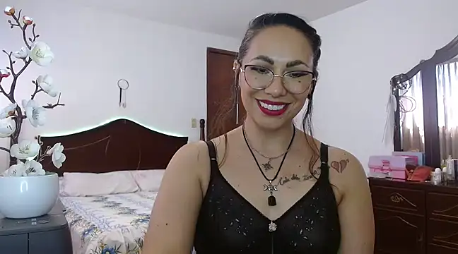 AloLovely  online show from 03/14/25, 06:50