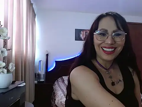 AloLovely  online show from 04/07/26, 09:26