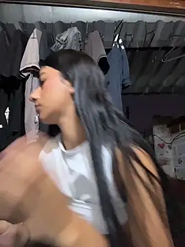 eva roseee online show from 03/16/26, 11:42