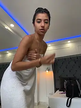eva roseee online show from 06/08/26, 09:15