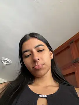 eva roseee online show from 06/11/26, 06:06