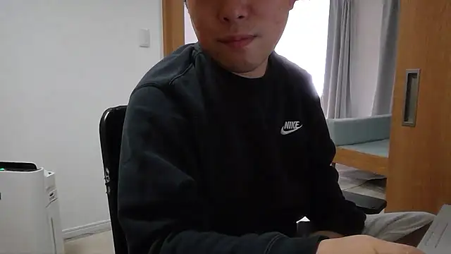 Snapshot of Nobu_469 chatting on 03/19/25, 04:47 Nobu 469 online show from 03/19/25, 04:47