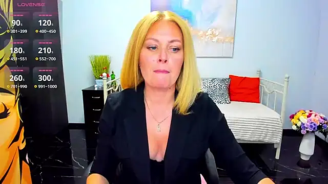 Mira Whites online show from 05/19/26, 11:49