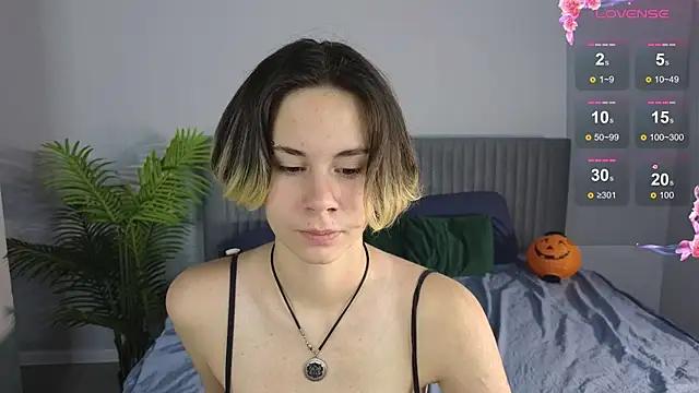 Snapshot of BettyCarter07 chatting on 11/04/25, 01:16 BettyCarter07 online show from 11/04/25, 01:16