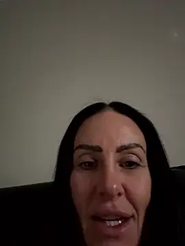 Snapshot of goddess-harper chatting on 01/08/26, 01:46 goddess-harper online show from 01/08/26, 01:46