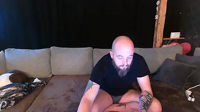 Chester 2006 online show from 02/06/25, 07:56