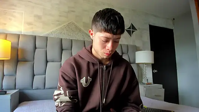 marcuscollins1  online show from 03/17/26, 01:14