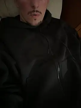 Snapshot of giumy91 chatting on 03/04/26, 03:07 giumy91 online show from 03/04/26, 03:07