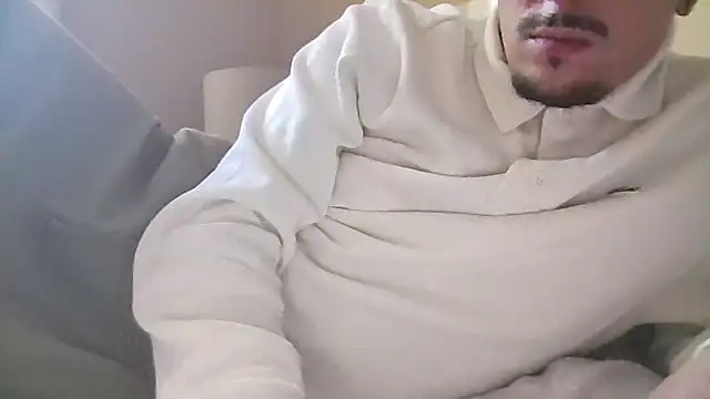 giumy91 online show from 04/14/26, 09:26