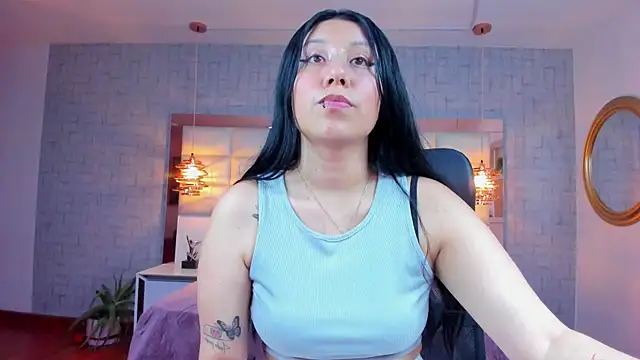 Nohemi louse online show from 07/17/26, 07:41