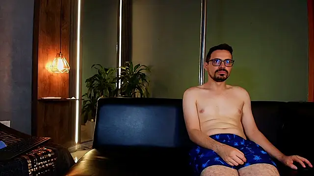  FireandDesire online show from 02/04/26, 06:30