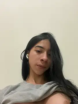 sara lopee1 online show from 01/30/25, 01:00