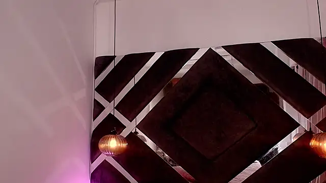 sara lopee1 online show from 10/08/25, 12:03