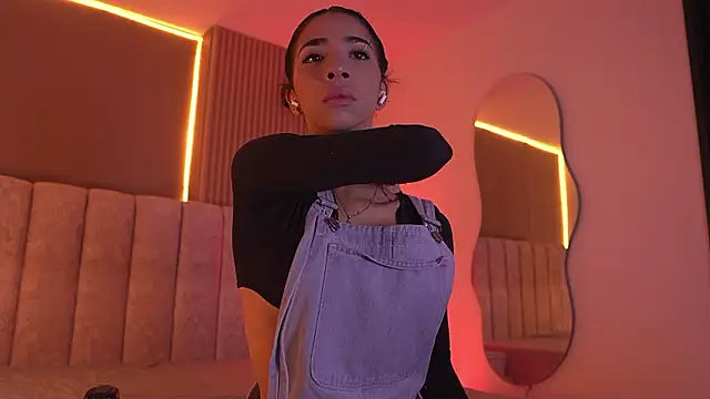 sara lopee1 online show from 02/26/26, 11:53