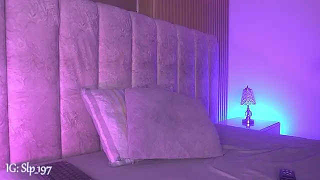 sara lopee1 online show from 04/14/26, 12:00