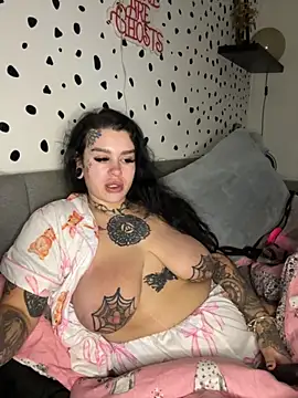 tempzzz12 online show from 11/27/25, 08:49