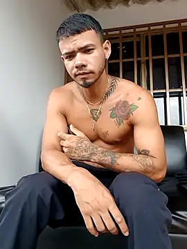 Niick01  online show from 09/13/25, 04:51