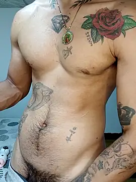 Niick01  online show from 10/30/25, 03:52