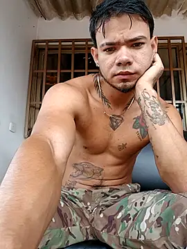 Niick01  online show from 11/28/25, 01:03