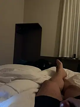 Snapshot of fuocovivo4 chatting on 01/29/25, 10:01 fuocovivo4 online show from 01/29/25, 10:01