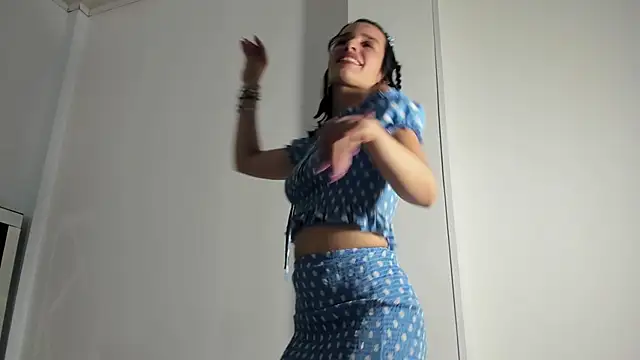 Annyrosee online show from 03/05/25, 09:26