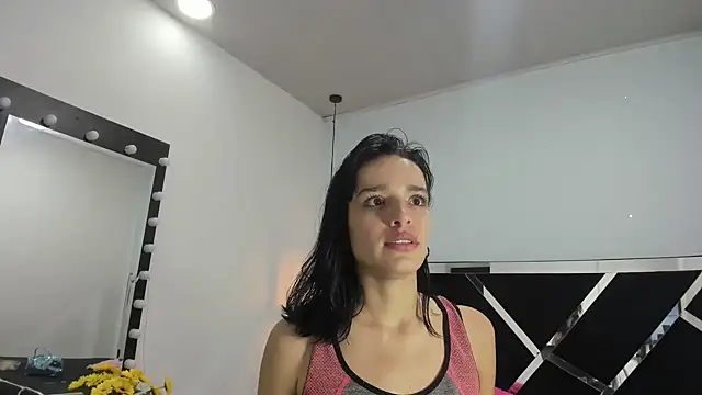 Annyrosee online show from 03/17/25, 08:30