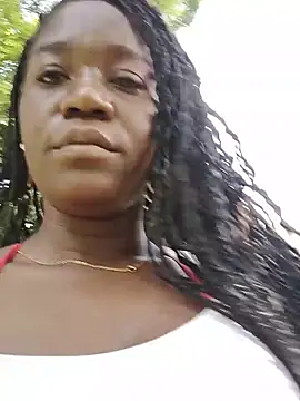 DayannaBronx online show from 09/12/25, 03:56