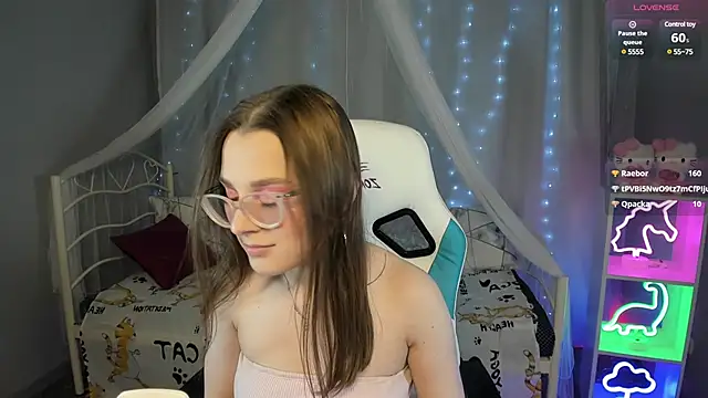 kaisajenner online show from 02/17/25, 01:15