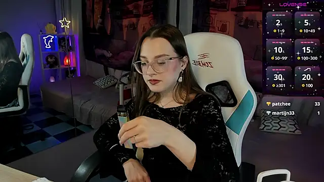 kaisajenner online show from 03/04/25, 06:50