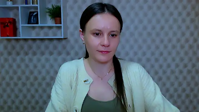 ValeriaHeart  online show from 02/06/26, 05:56