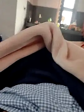 Snapshot of Hot_funky_boy chatting on 12/21/25, 09:16 Hot funky boy online show from 12/21/25, 09:16