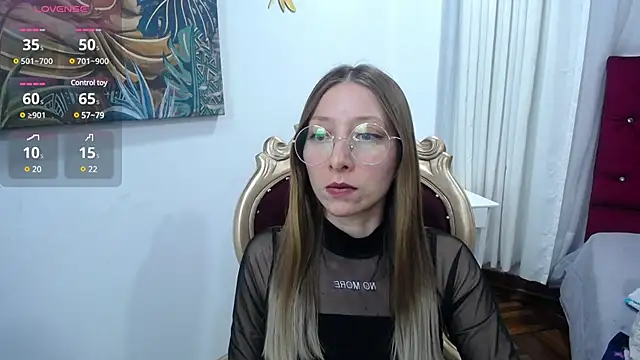 Snapshot of Carlin_Diaz chatting on 03/11/25, 10:31 Carlin Diaz online show from 03/11/25, 10:31