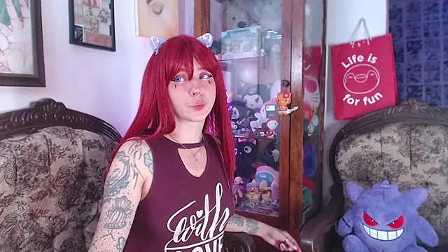 Snapshot of AriYokai chatting on 10/10/25, 03:05 AriYokai online show from 10/10/25, 03:05