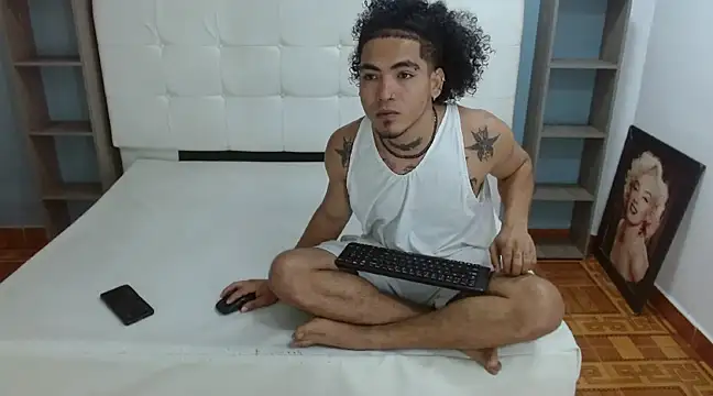 LihanJor 23 online show from 02/07/25, 03:34