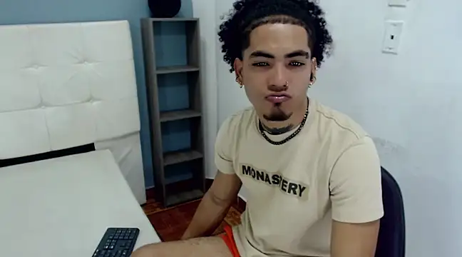 LihanJor 23 online show from 02/25/25, 03:31