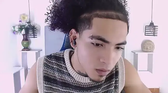 LihanJor 23 online show from 03/04/25, 06:37