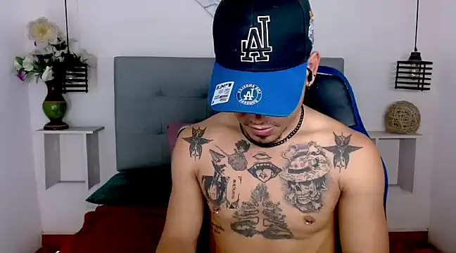 LihanJor 23 online show from 03/22/25, 09:45