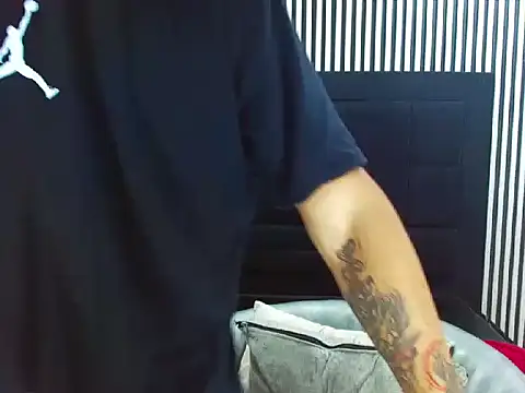 LihanJor 23 online show from 09/19/25, 01:12