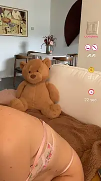 rileylovesyou online show from 03/14/25, 06:50