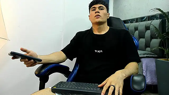 roan birkin online show from 09/29/25, 08:57