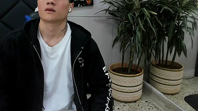 roan birkin online show from 03/25/26, 07:31