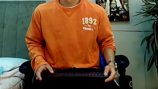 roan birkin online show from 05/27/26, 07:44